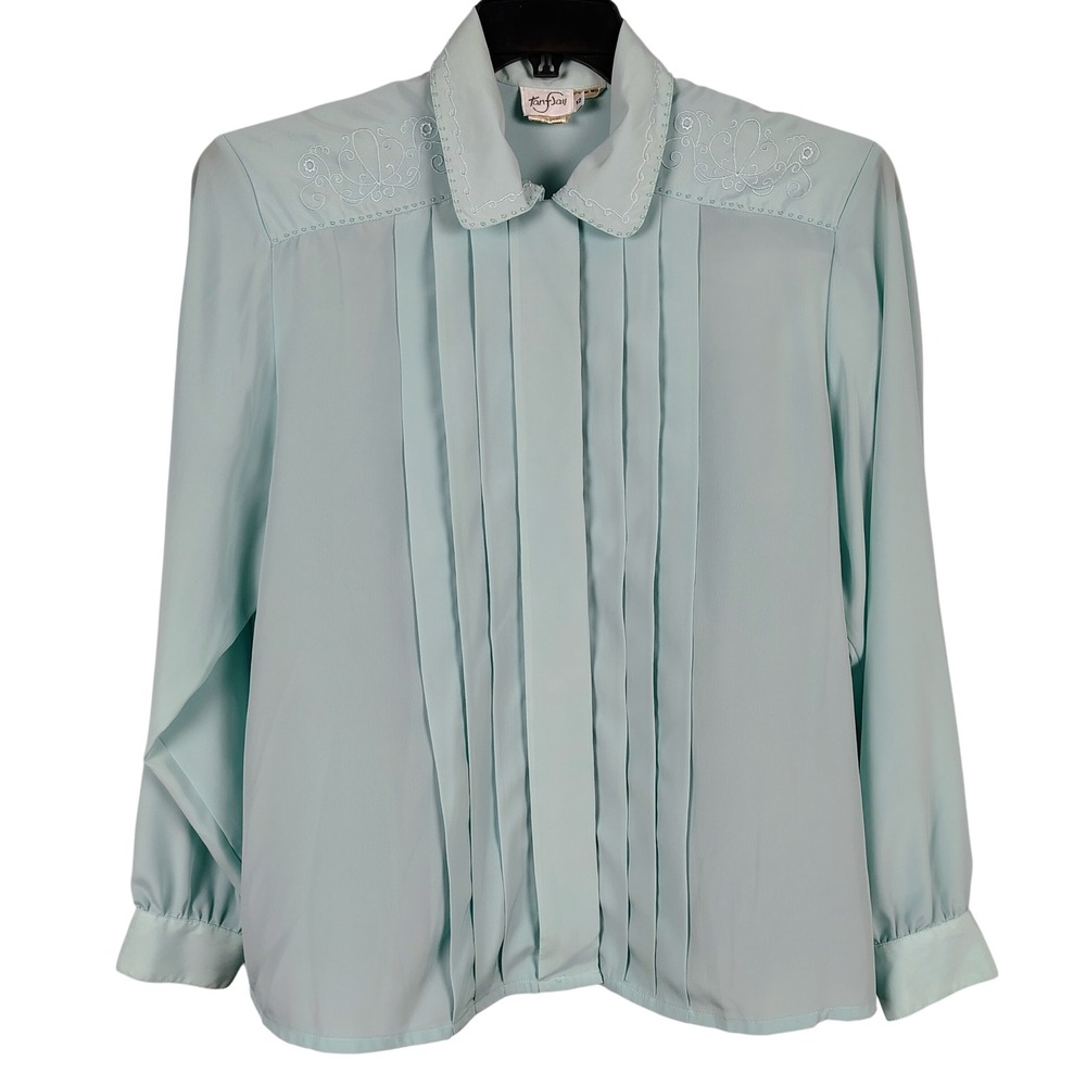 Tan Jay Womens SZ 12 Blouse Light Blue Embroidered Pleated Vintage Coquette